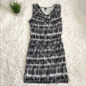 Ann Taylor Jersey dress size Medium black white
